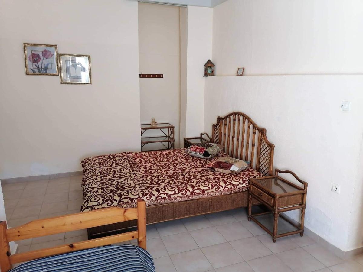 Beautiful Apartment Anais Near The Sea Αγία Τριάδα Εξωτερικό φωτογραφία